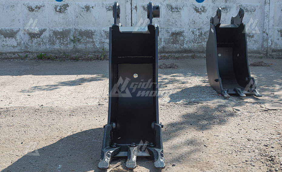 Ковш GP-07-300-0,07 для NEW HOLLAND LB110/115 для экскаваторов погрузчиков картинка 643776